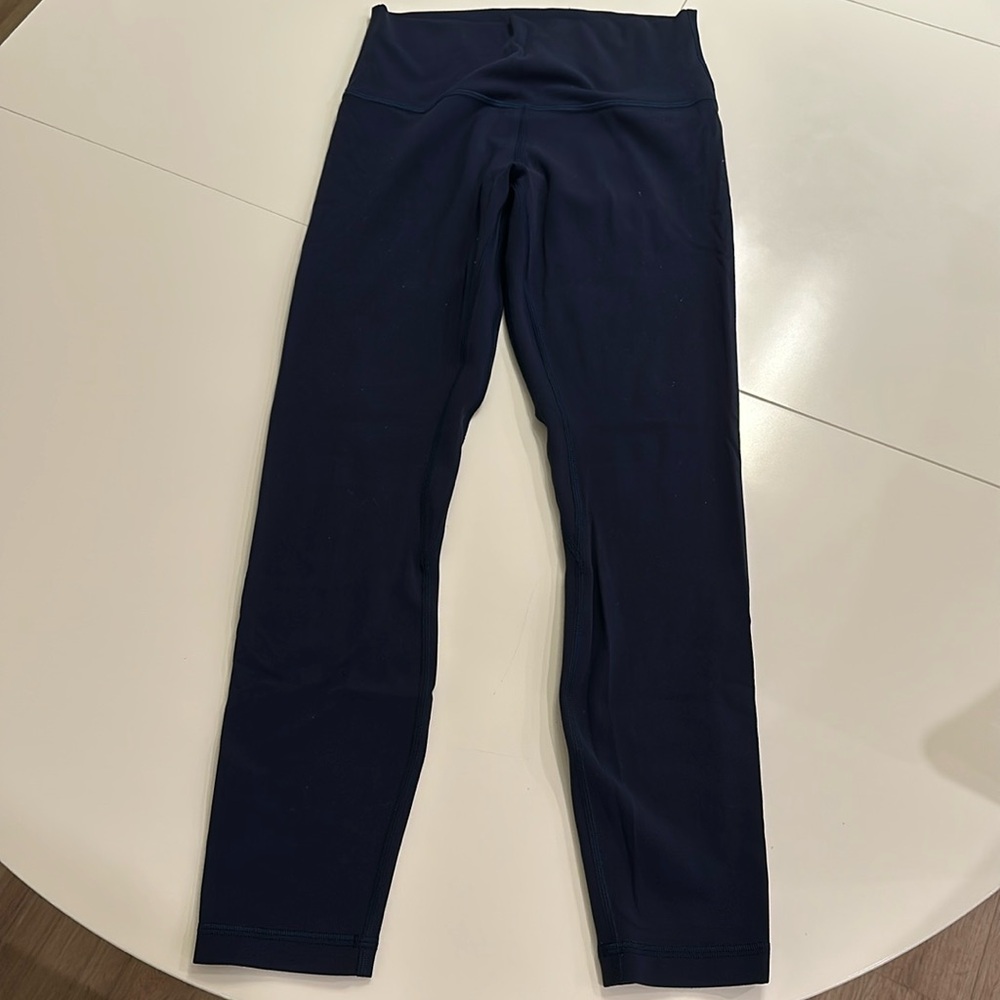 Lululemon align 25” navy size 6